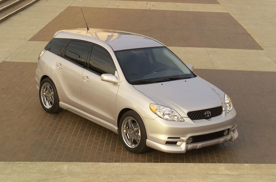  Toyota Corolla Matrix Concept (E130) 2001 года  (фото 10 из 34)